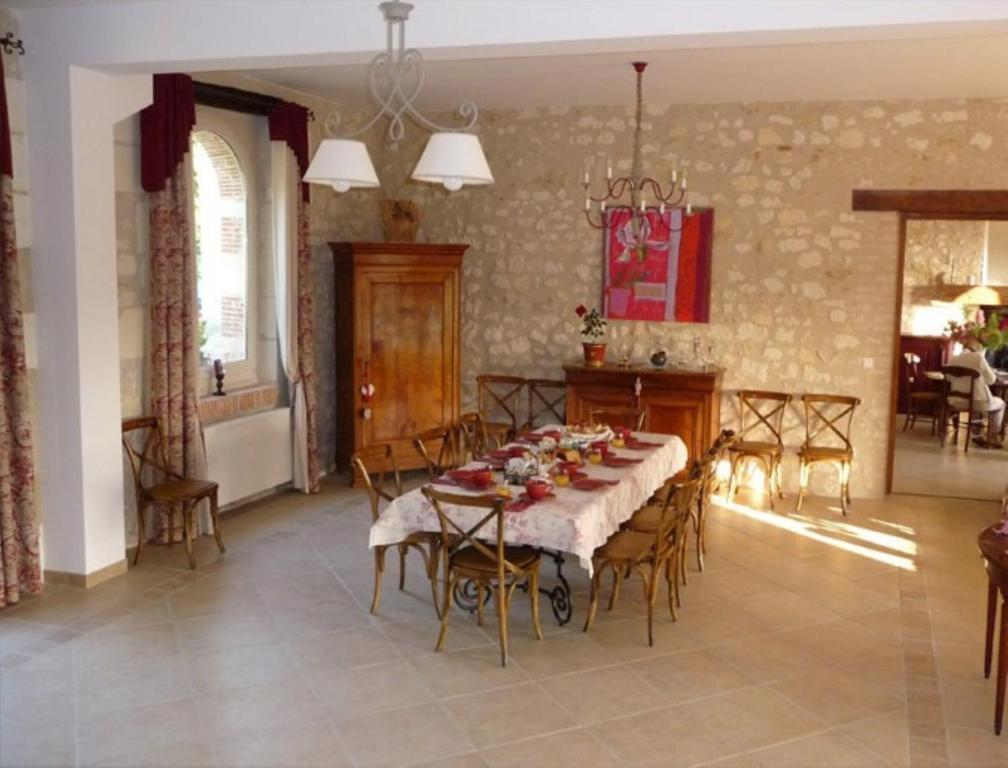 Domaine De La Maison Neuve Saint-Jean-Saint-Germain Екстериор снимка